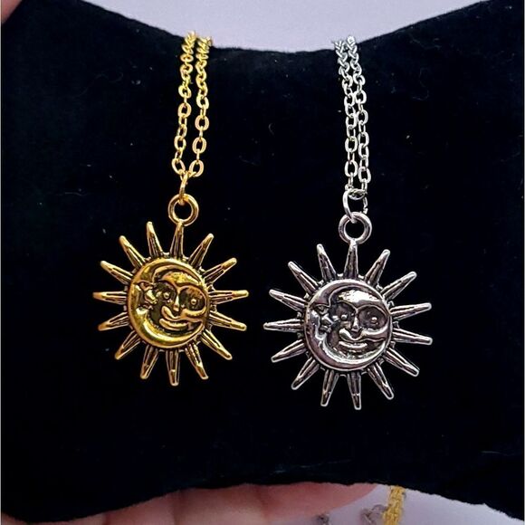Celestial Sun & Moon Pendant Moon Goddess Astrology Necklace Solar Motif Jewelry - Picture 4 of 4